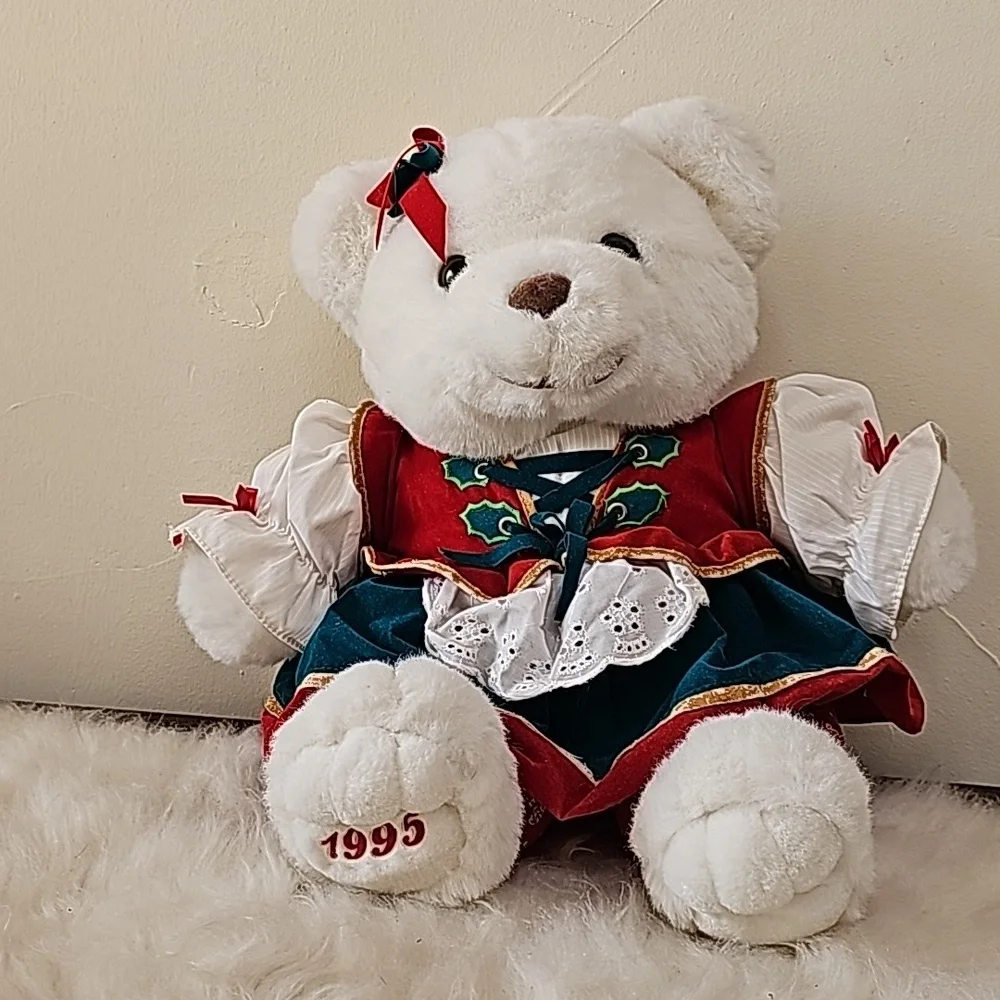 Vintage 1995 embroidered